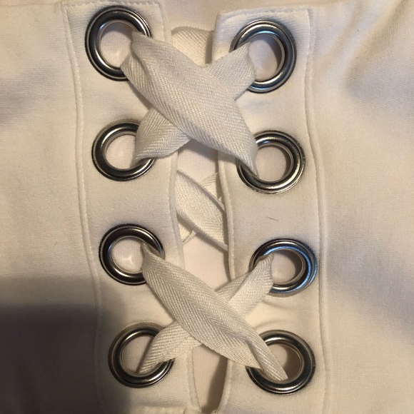 Guess White Dress ✨ - Picture 4 of 4